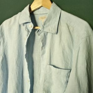 Banana Republic Light Blue 100% Linen Shirt